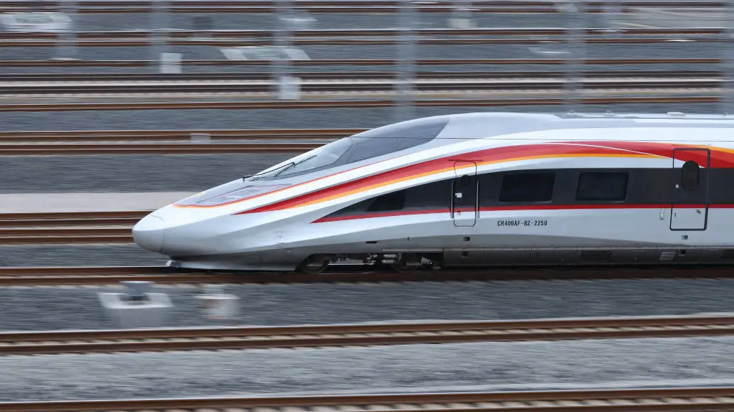 2025年春运火车票明日开抢！40天抢票大战即将打响，你准备好了吗？  第1张