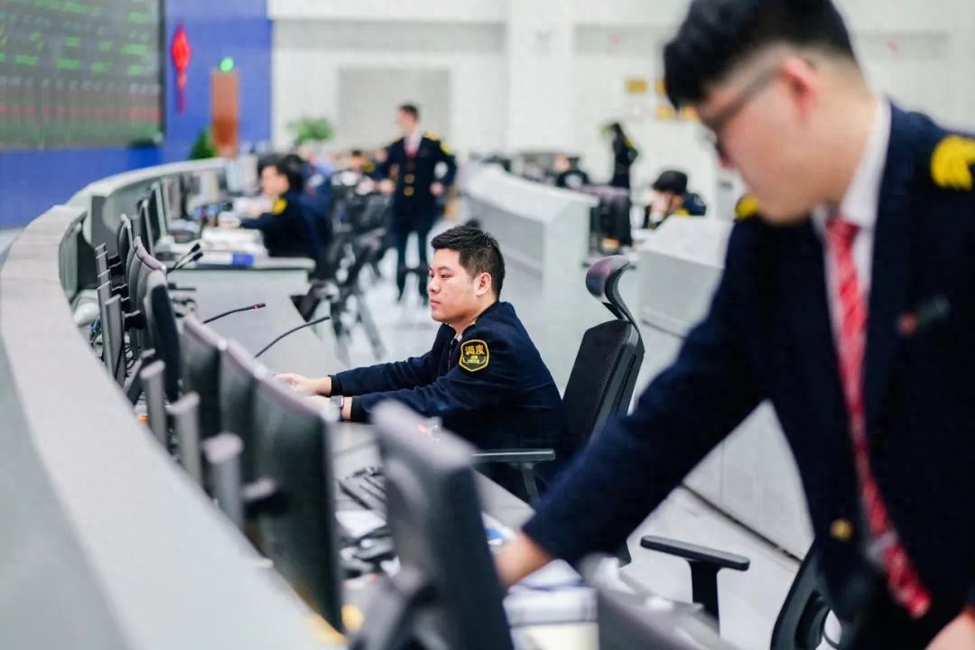 合肥地铁跨年夜首次通宵运营！171个站点陪你嗨到天亮，这些商圈活动不容错过