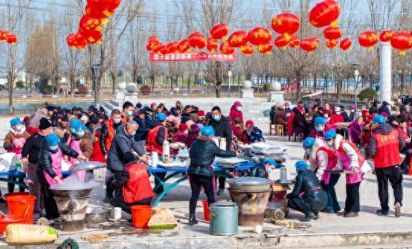 千人饺子宴共筑幸福路：嫘祖镇用饺子串起乡情与振兴的未来