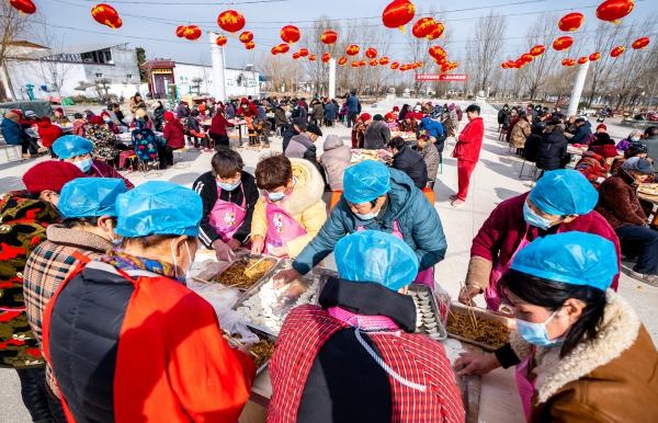 千人饺子宴共筑幸福路：嫘祖镇用饺子串起乡情与振兴的未来  第3张