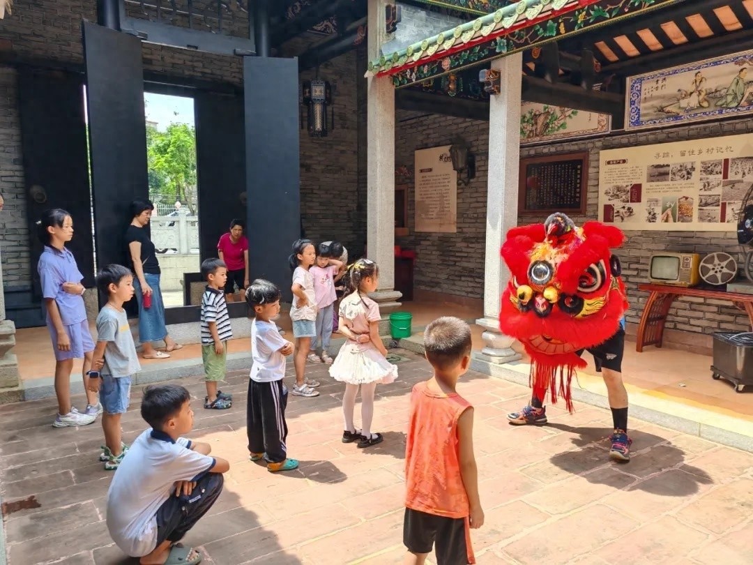 2024年东莞道滘图书馆乡村文化学堂系列活动：90场活动点亮2000人次的精神世界  第1张