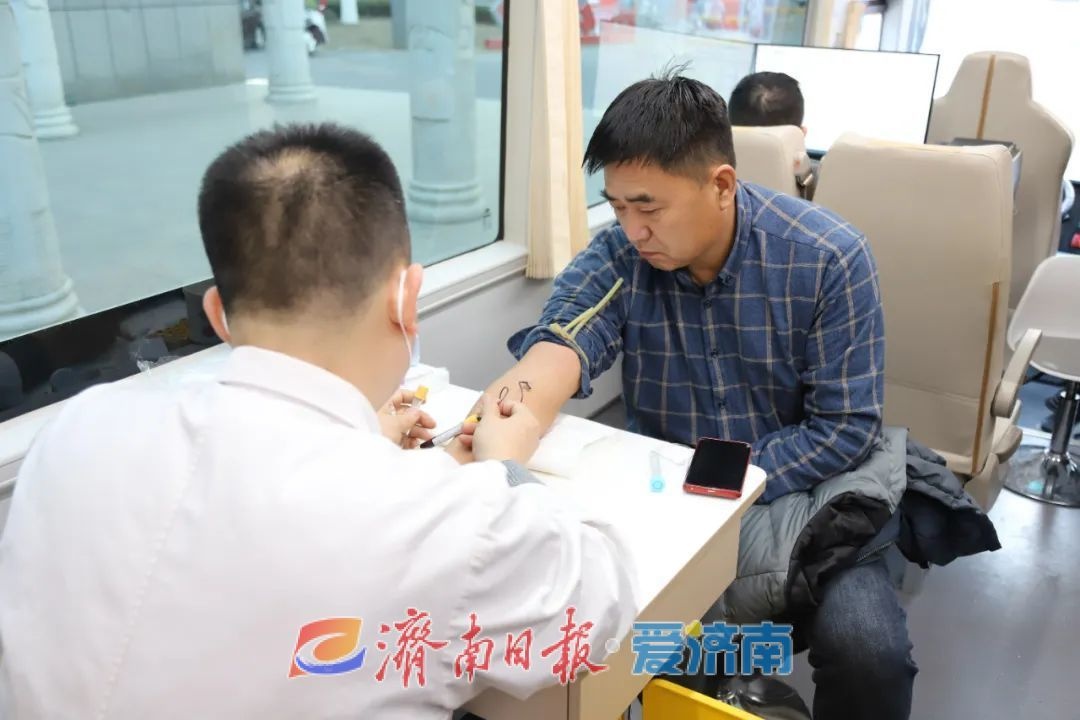 暖心冬日：工会移动体检车为70名新就业形态劳动者送上健康关怀  第2张
