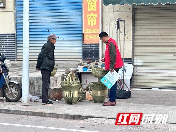 占道经营、交通堵塞何时休？张家界慈利县杨柳铺乡出手了  第2张