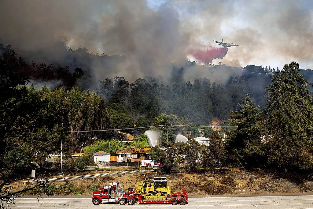飓风米尔顿肆虐美国佛州，至少 16 人死亡，220 万用户断电，被称为世纪飓风  第9张