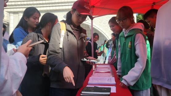 快来围观！安徽农业大学这场网络普法活动，竟让学生直呼网络不是法外之地  第2张