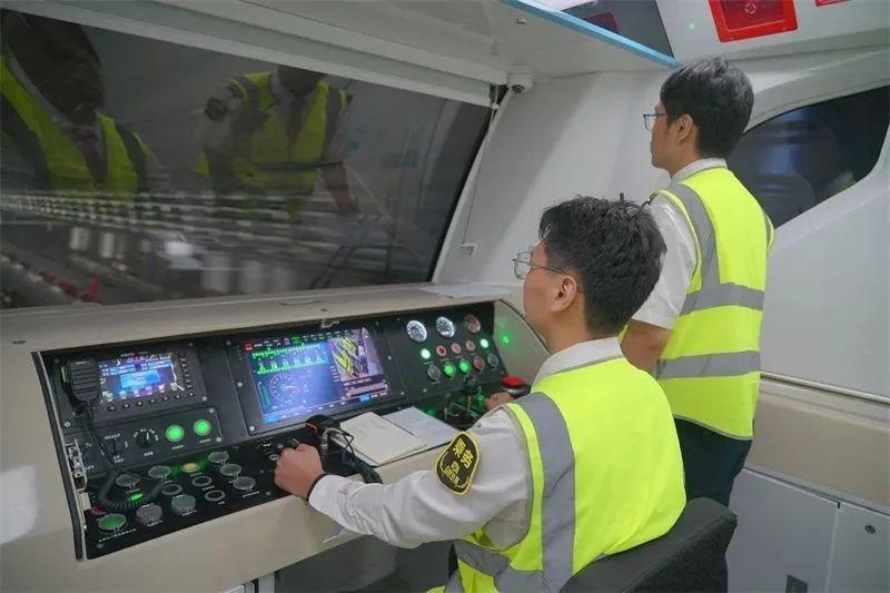 合肥 8 号线一期工程圆满完成跑图试运行，即将开通初期运营  第2张