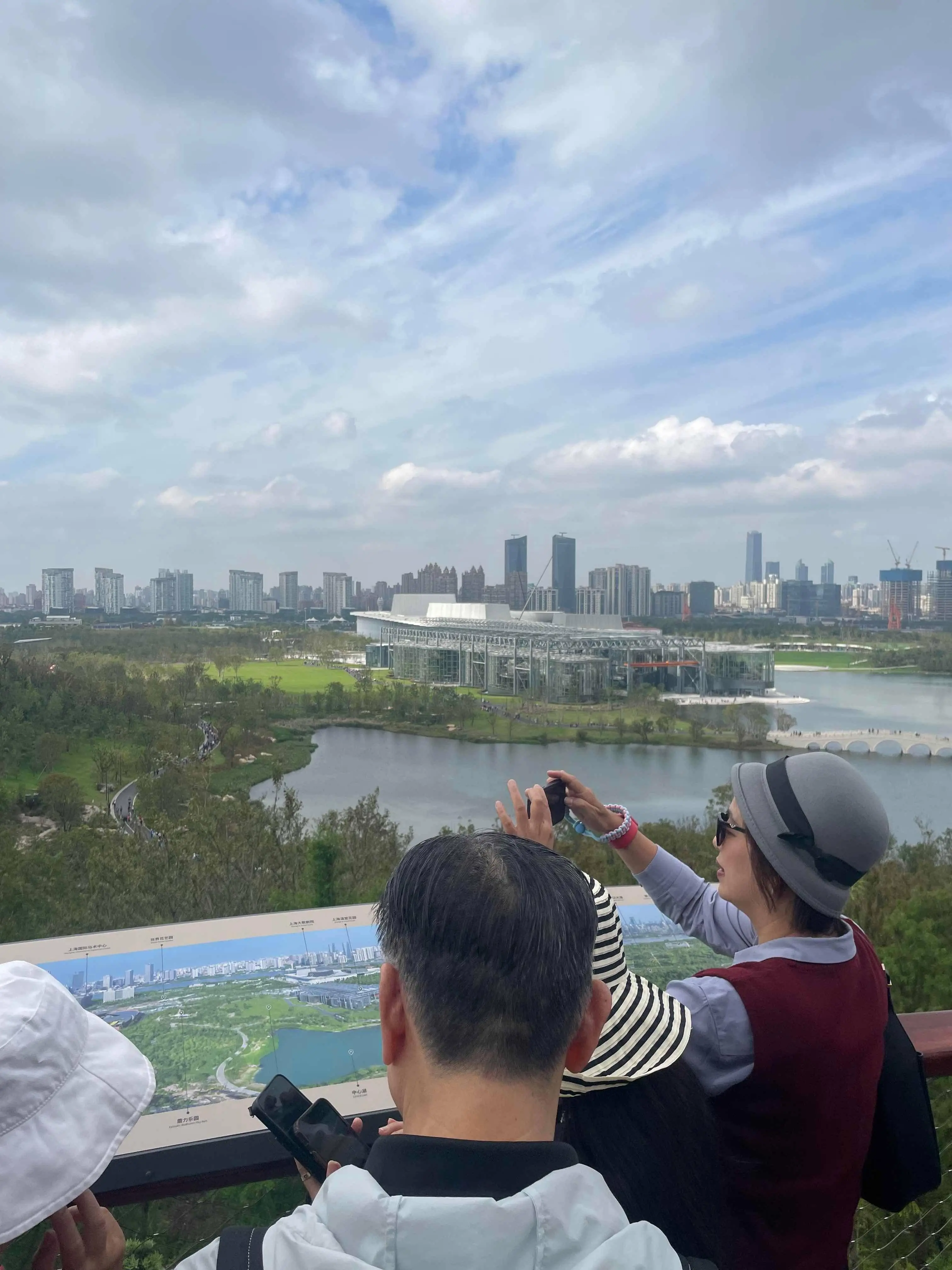 双子山、大克鼎，上海这些地方为何让银发族和年轻人都如此着迷？  第2张