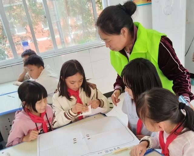 交通安全无小事！快来看看平顶山这群孩子是怎么学习的  第2张