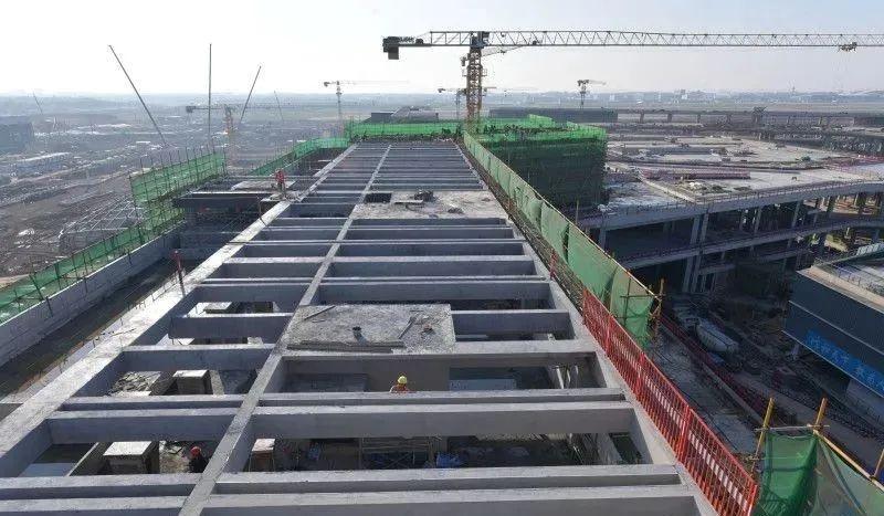 长沙机场改扩建工程旅客过夜用房正式封顶，步行 5 分钟即可到达 T3 航站楼  第2张