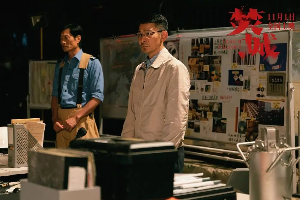 焚城震撼来袭！填补香港电影空白，700 万市民生命安全悬于一线  第2张