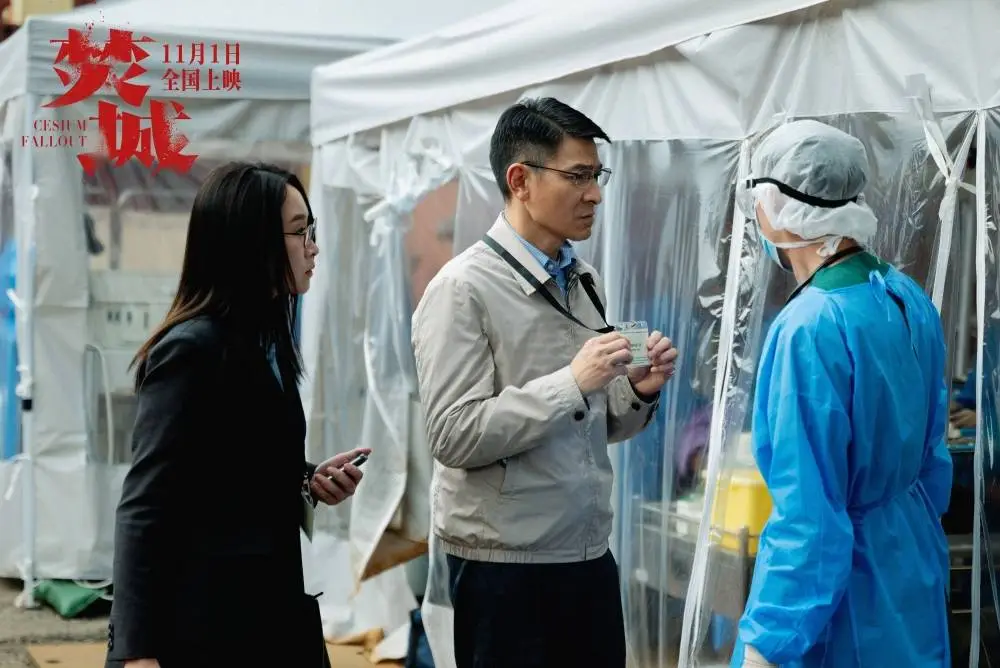 焚城震撼来袭！填补香港电影空白，700 万市民生命安全悬于一线  第4张