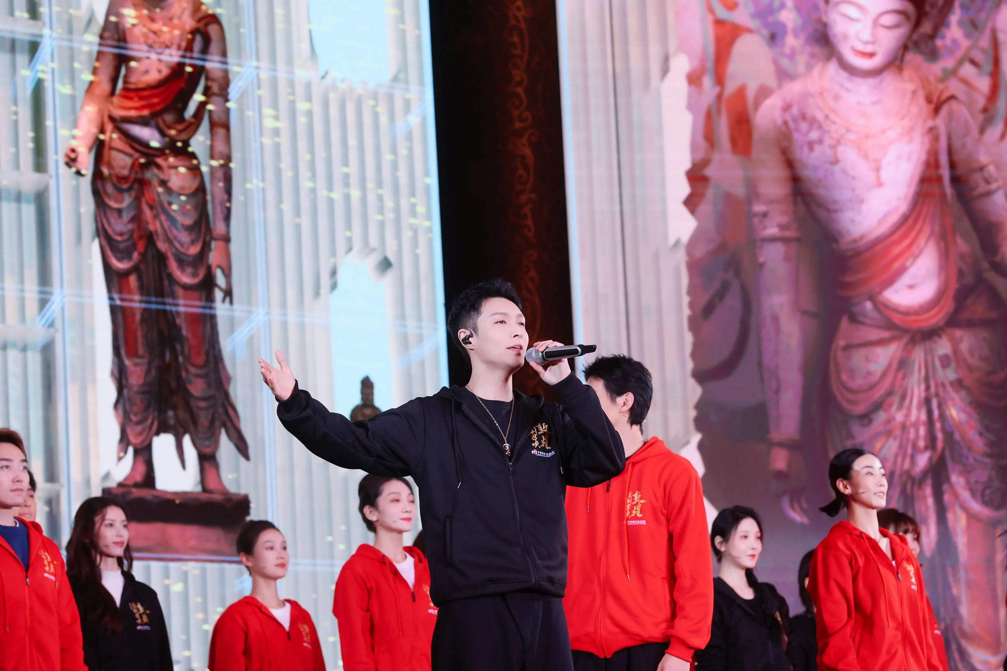 张艺兴领衔主演！音乐话剧受到召唤·敦煌即将震撼来袭  第2张