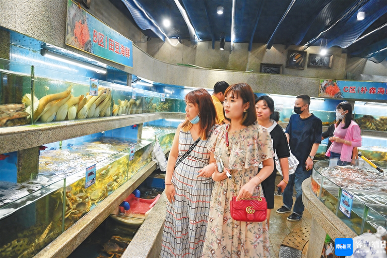 五个放心打造海棠 68 环球美食街，你敢来吗？  第1张