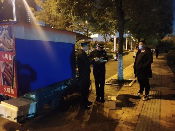 葛塘街道综合执法大队开展占道经营专项整治行动，成效显著  第4张