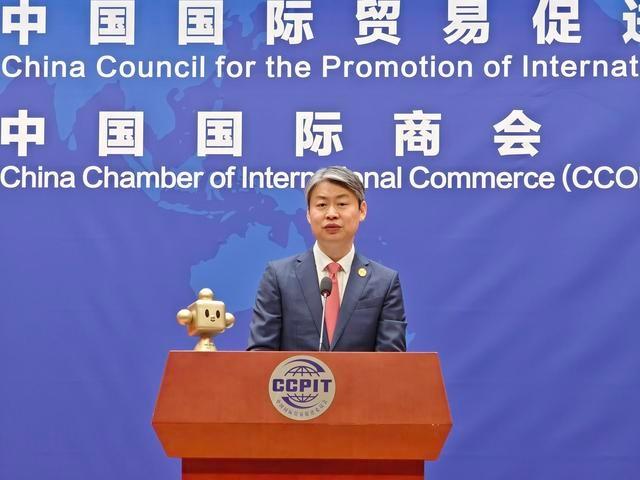 英国女球员受伤，中外政企如何演绎守望相助的最美缩影？  第2张