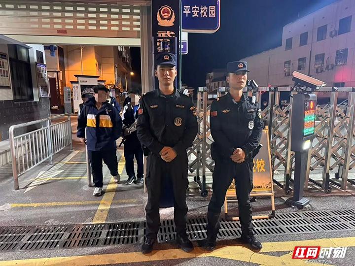 张家界这支精锐之师，如何用行动诠释人民警察为人民？  第4张