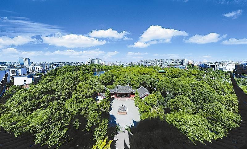 奔跑吧 成都2024年终特别报道：16个整版深度解析蓉城经济、科技、民生、开放的华丽蜕变  第2张