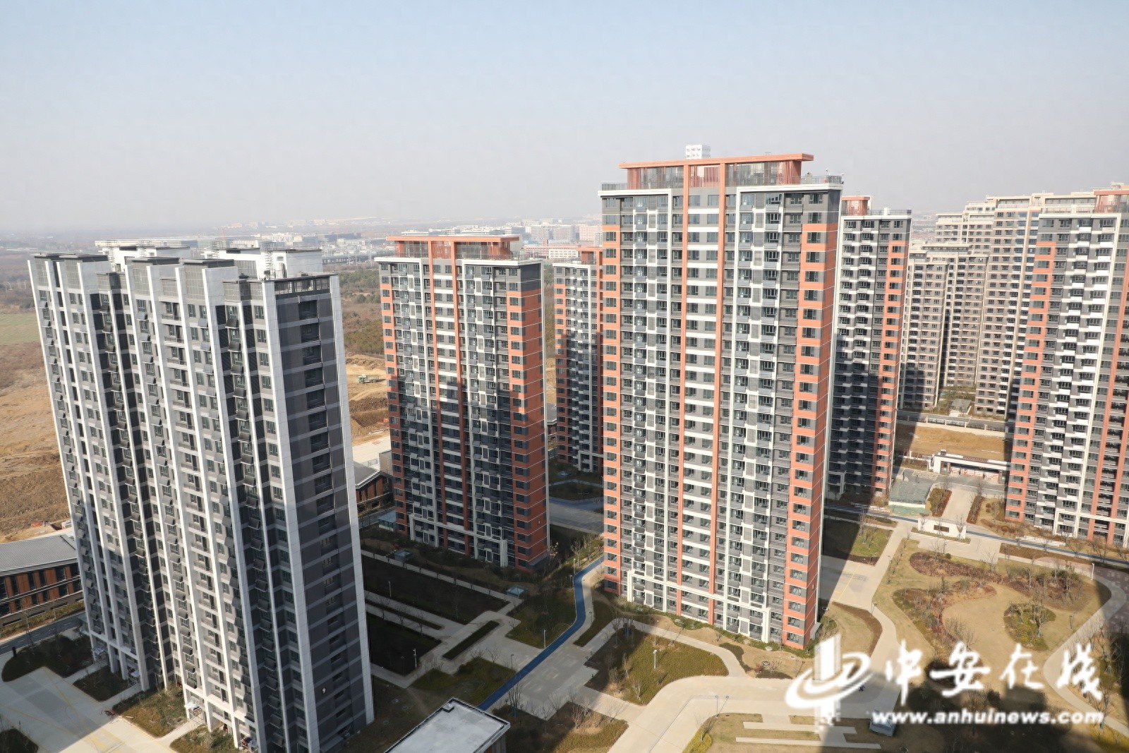 中铁十局合肥长岗安置房项目顺利竣工，1540户家庭即将迎来新家