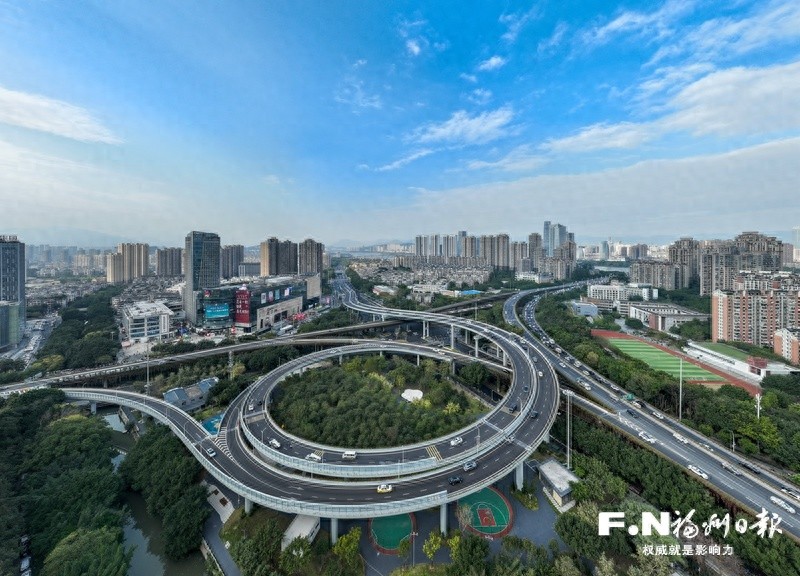 福州年末冲刺战：三江口大桥、侨智汇产业园、闽江河口湿地公园，见证交通与生态的双重蜕变