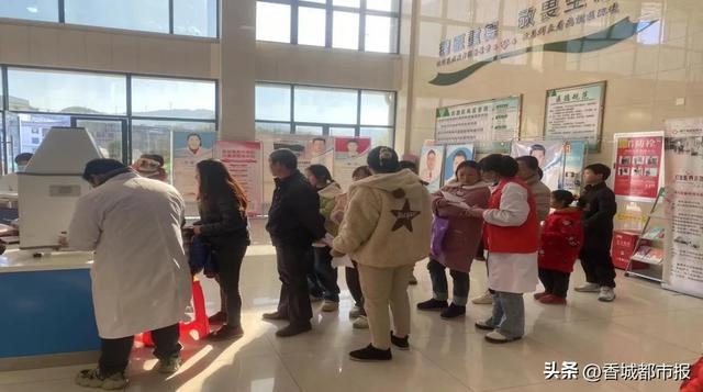 咸安区大幕乡中心卫生院联合市妇幼保健院举办助力少年儿童健康发育成长义诊活动，温暖送到百姓心坎上  第3张