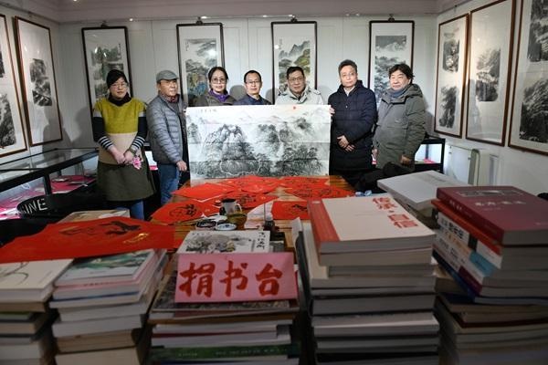 艺心助梦共建图书馆计划：300余册书籍助力贵州黔东南州税务局文化发展  第2张