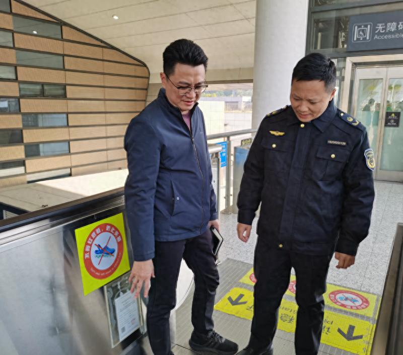 元旦前夕，市安委办突击检查揭阳机场站电梯安全，这些隐患你注意到了吗？