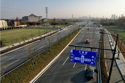 2024年最后一天，良睦路全线通车！双向八车道，限速60公里，杭州交通迎来新篇章  第1张