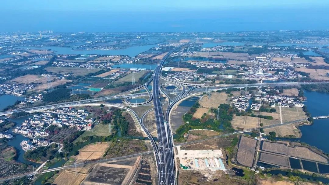 苏台高速公路七都至桃源段通车，长三角经济圈再添新动脉  第3张