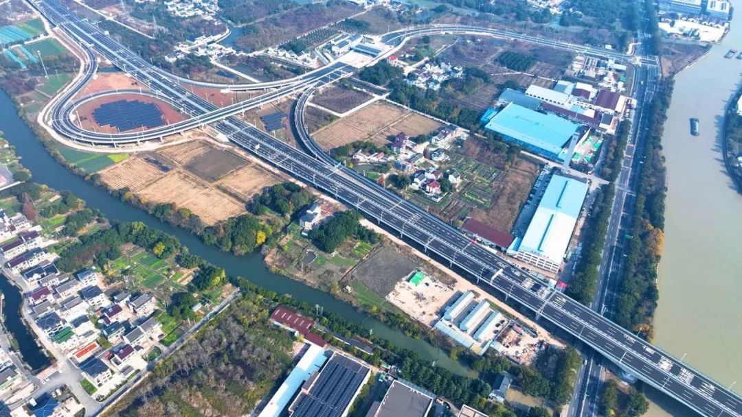 苏台高速公路七都至桃源段通车，长三角经济圈再添新动脉  第4张