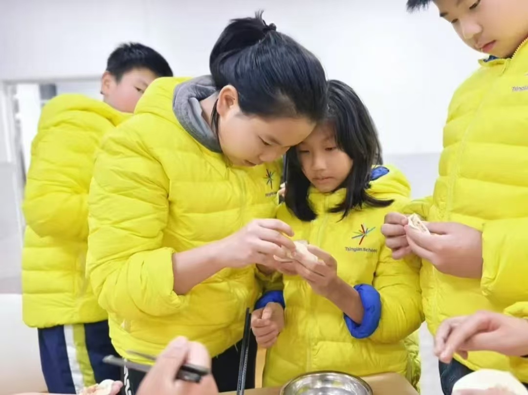 石梁学校与清澜山学校携手包饺子，共同体验劳动之美与集体温暖