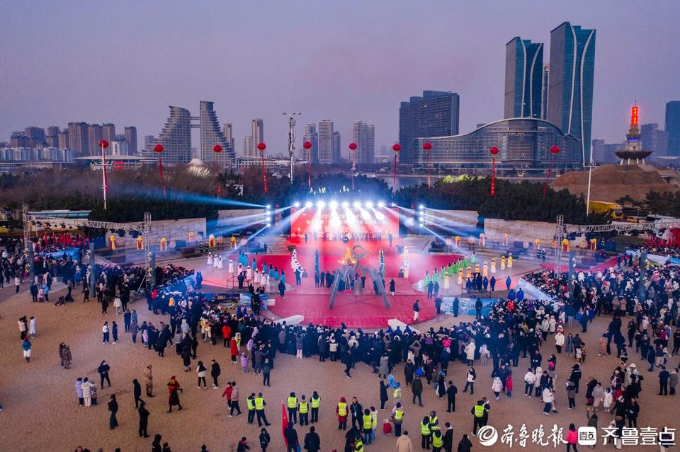 2025年元旦，日照万平口海滨3.9万人共迎新年第一缕阳光，你准备好了吗？  第2张