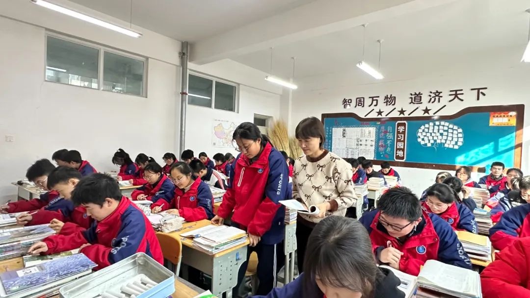 援靖教师苗代婧：用生动课堂点亮靖远二中学子的政治梦想  第5张