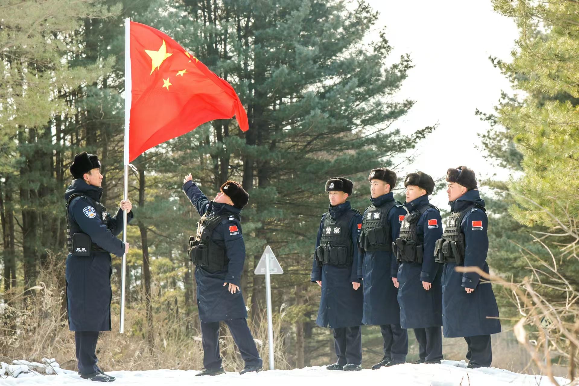 零下20度的坚守：吉林边境民警5年如一日，用脚步丈量中朝边境的每一寸土地  第4张