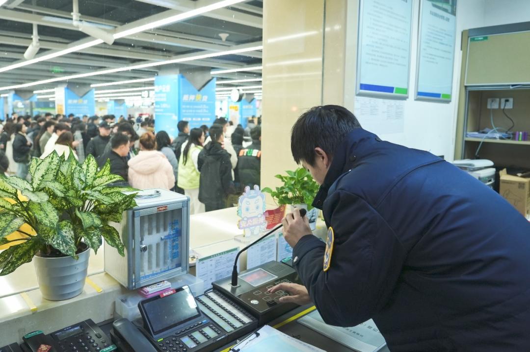 贵阳地铁2024年跨年夜创历史新高，单日客运量首次突破100万大关  第8张