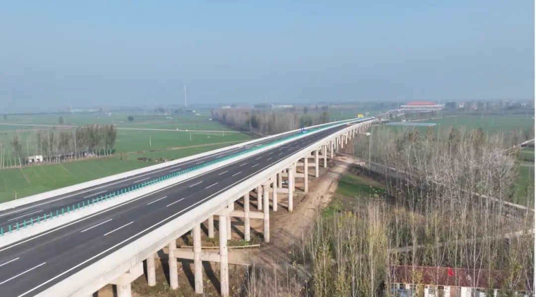 新开黄河大桥正式通车！一桥连三路，24.2公里双向6车道，黄河两岸交通迎来大变革  第2张