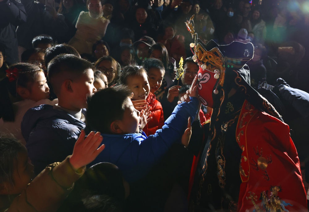 2025上海新年第一游：在龙华广场与迪士尼乐园共迎华章日新  第4张