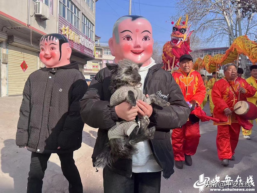 谢桥镇民俗踩街活动震撼上演，你感受到了浓浓的年味吗？  第6张