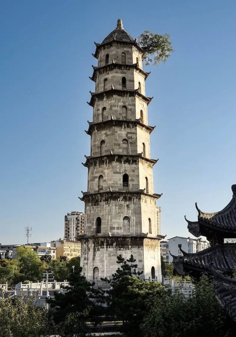 450年青云塔见证黄州文脉！你知道这座古塔背后的故事吗？  第3张
