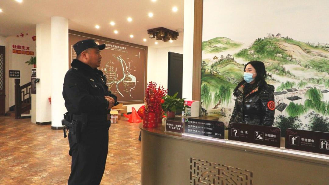 春节坚守岗位的他们，为何成为新年最美的风景线？  第3张