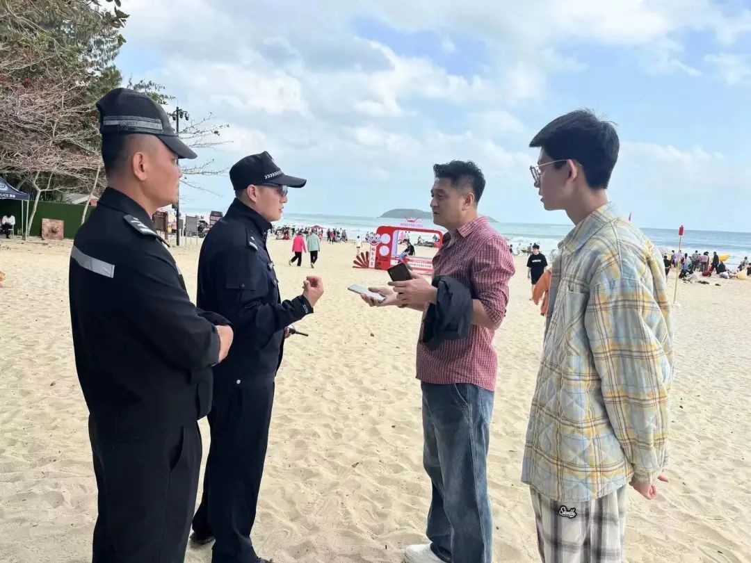 博鳌烟花秀近万人观赏，民警碎碎念咋织安全网?!  第4张