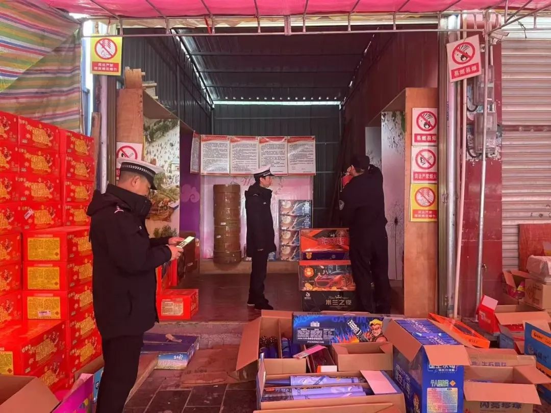 春节期间保靖县公安局夜查行动，如何确保您的安全？  第4张