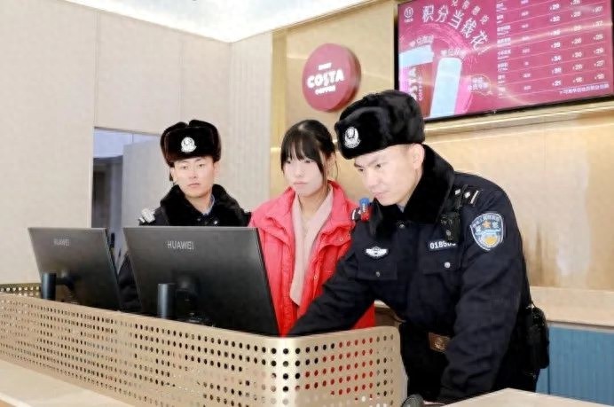 亚冬会临近春节，哈尔滨警方保障游客住宿安全！你知道都做了啥？  第1张