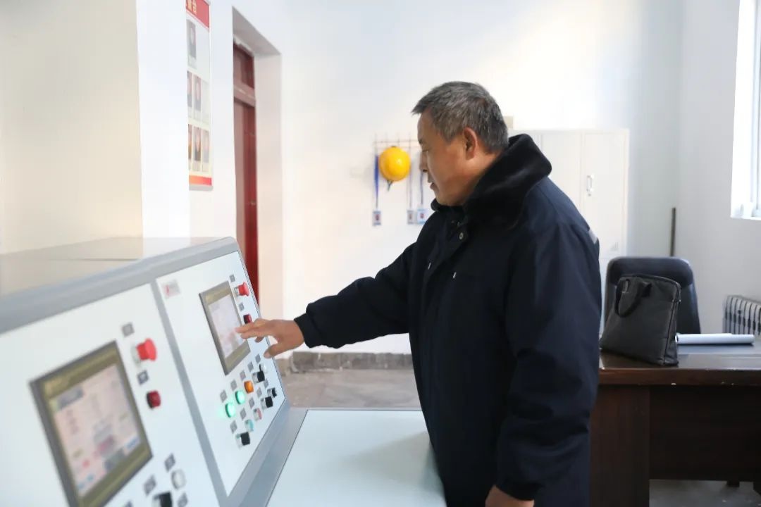 春节阖家团圆时，他们为何放弃团聚坚守岗位？  第2张