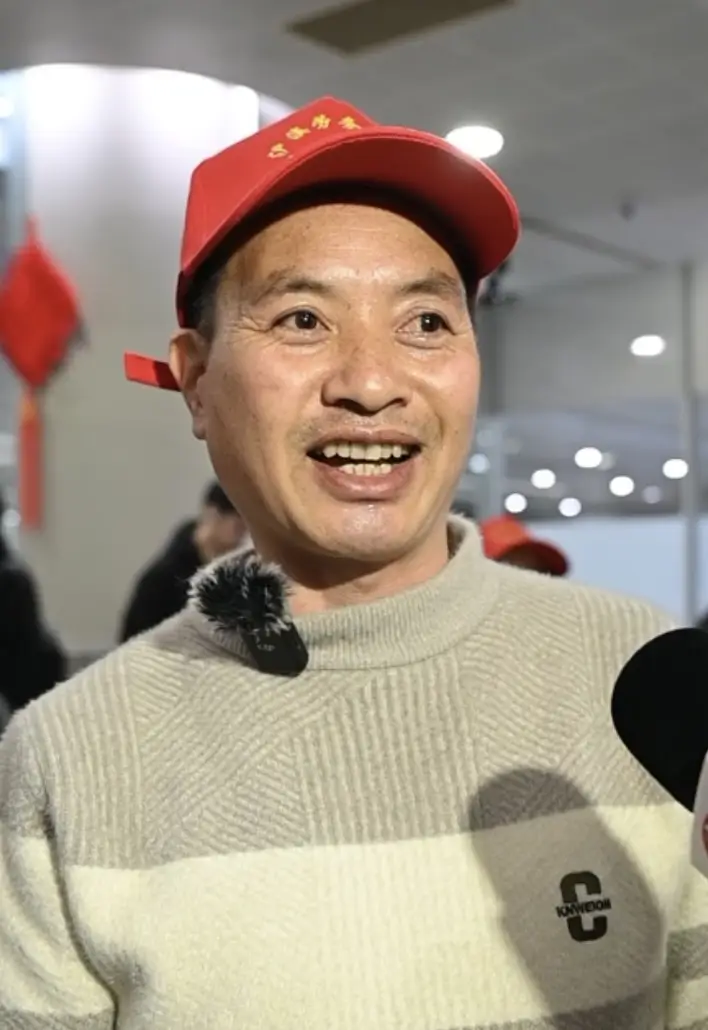 2025蛇年首批来沪务工者抵沪！背后有何故事？