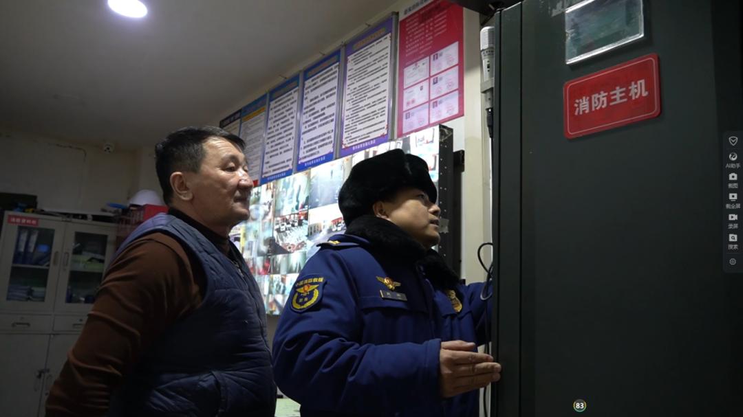 春节万家团圆时，他们为何不能回家？揭秘消防员的坚守与奉献  第7张