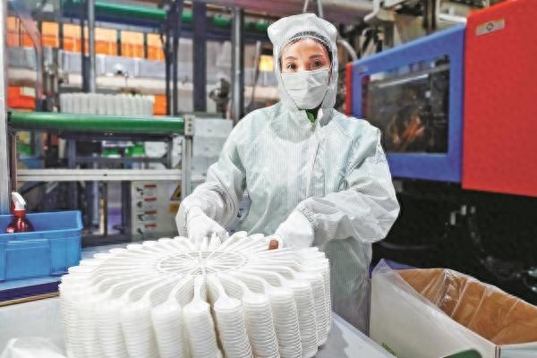 昌亚新材料年售吸管可绕赤道数圈？全球逐绿之路大揭秘