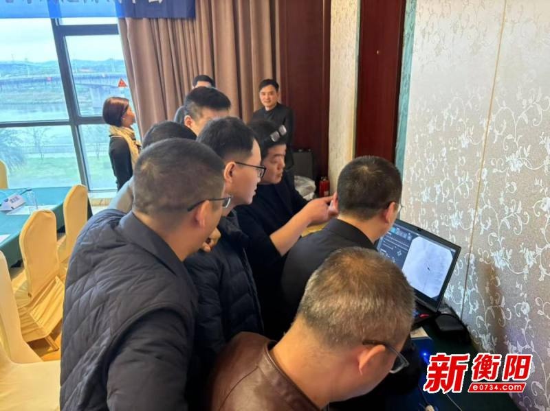 无导线起搏器竟能颠覆传统治疗？这场学术沙龙揭示了什么惊人突破