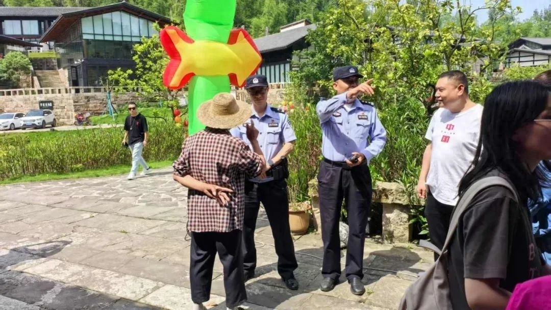 五一假期！当人们尽享美好，忠县公安为何如灯塔般默默坚守？