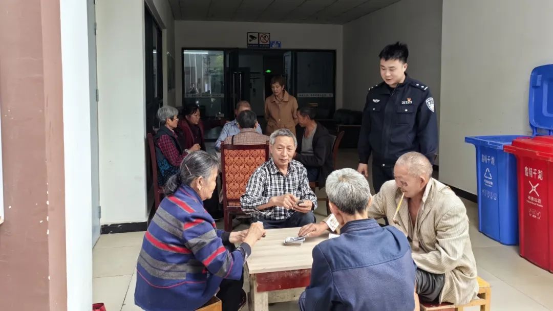 五一假期！当人们尽享美好，忠县公安为何如灯塔般默默坚守？  第7张