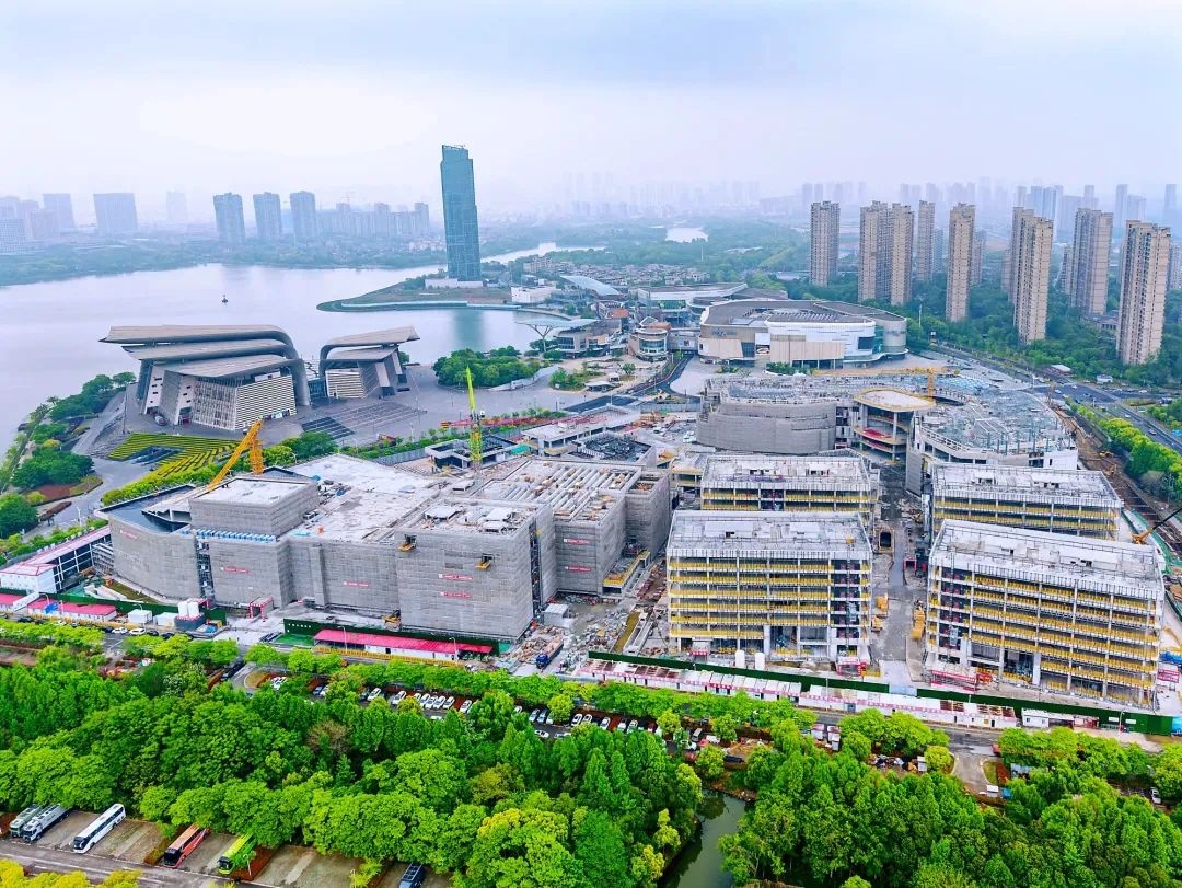 五一假期首日！我市超万名建设者奋战工地一线，为何如此拼命？  第3张
